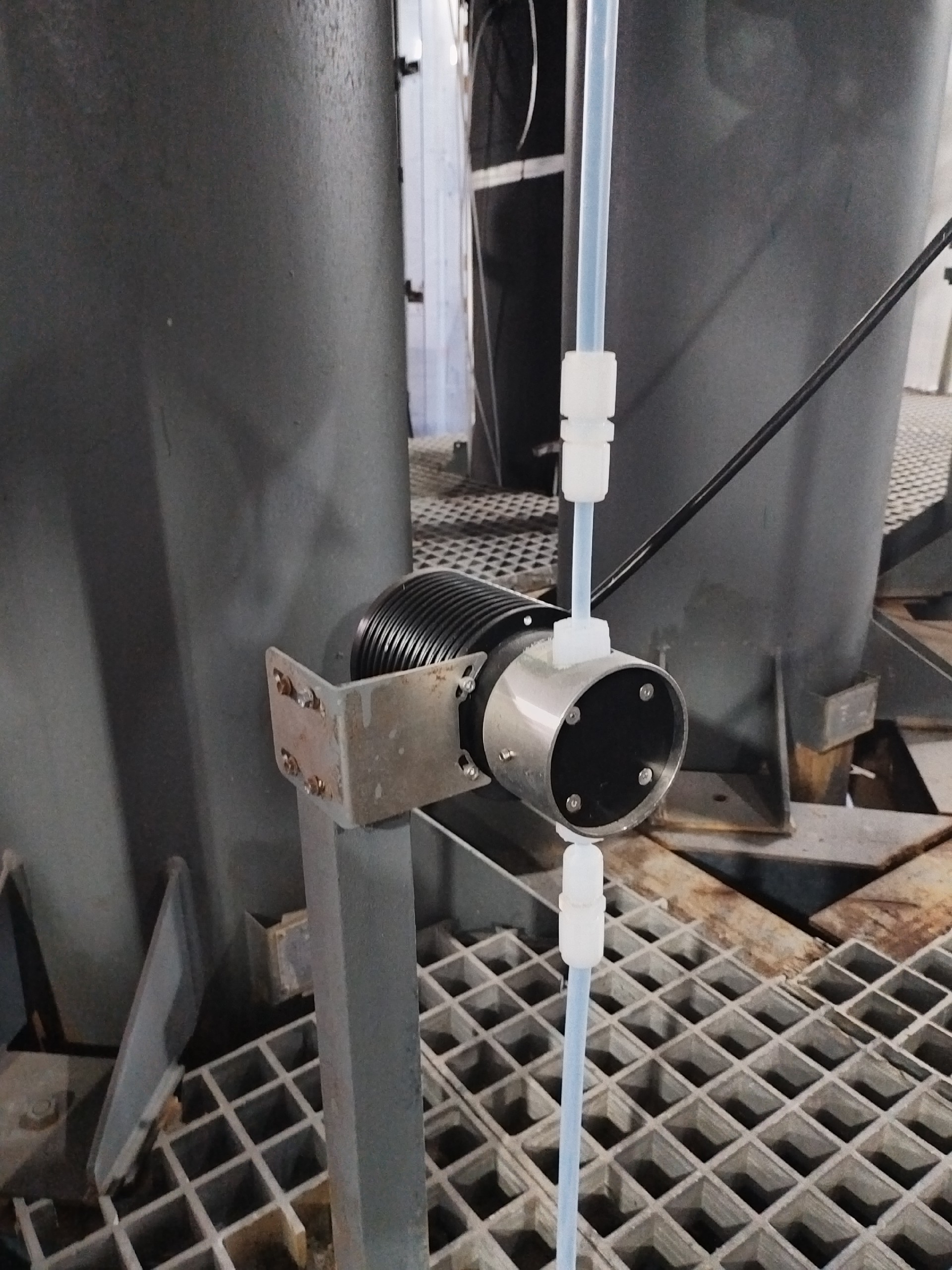 楚一測控電子級氫氟酸濃度檢測應(yīng)用案例 楚一測控電子級氫氟酸濃度檢測應(yīng)用案例